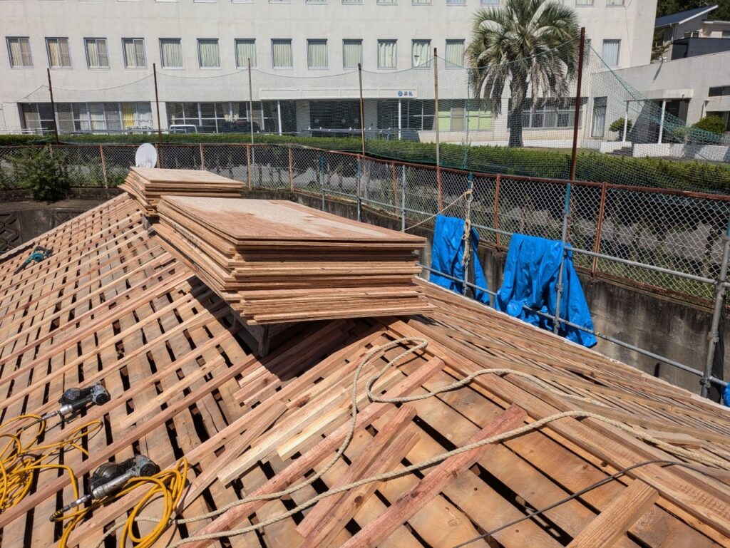 屋根地かさ上げ